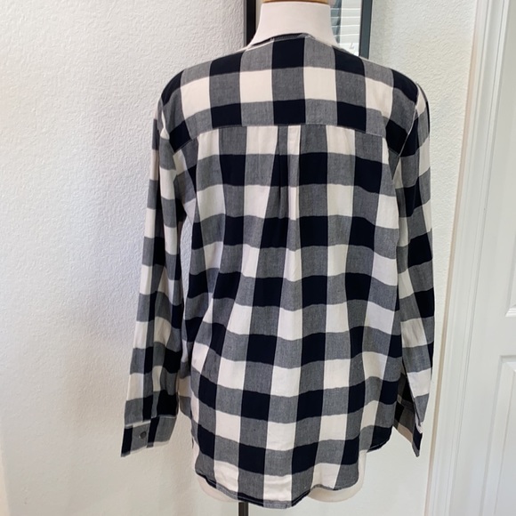 NWOT… Sexy in plaid. - Picture 6 of 8